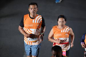 BIB: 23209
                            <button type="button" onclick="openModal(23094990)" class="btn btn-primary btn-sm float-right btn-popup" data-toggle="modal" data-target=".modal-high-quality">
                        <i class="fas fa-shopping-cart"></i> Add to Cart
                    </button>
                                            <button type="button" onclick="isThisMe(23094990, true)" class="btn btn-success btn-sm float-right btn-popup btn-isme hidden" data-toggle="tooltip" data-placement="bottom" title="นี่คือรูปของคุณใช่ไหม คลิกที่นี่เพื่อเอาเข้าอัลบั้ม">
                        <i class="fas fa-plus"></i> Add to album
                    </button>
                    <button type="button" onclick="isThisMe(23094990, false)" class="btn btn-warning btn-sm float-right btn-popup btn-isnotme hidden">
                        <i class="fas fa-ban"></i> Remove from album
                    </button>